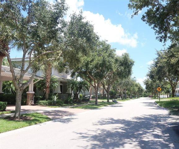 2724 Wymberly Drive, Jupiter, FL 33458
