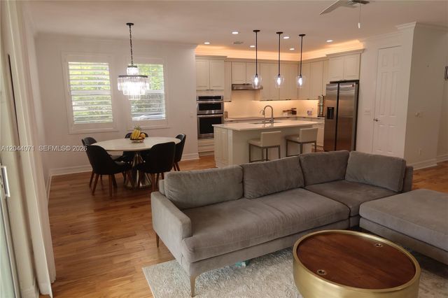 2724 Wymberly Drive, Jupiter, FL 33458