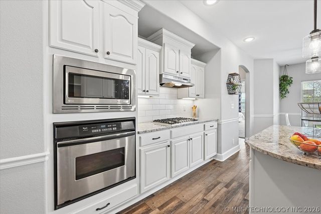 8245 S 100th Place E, Tulsa, OK 74133