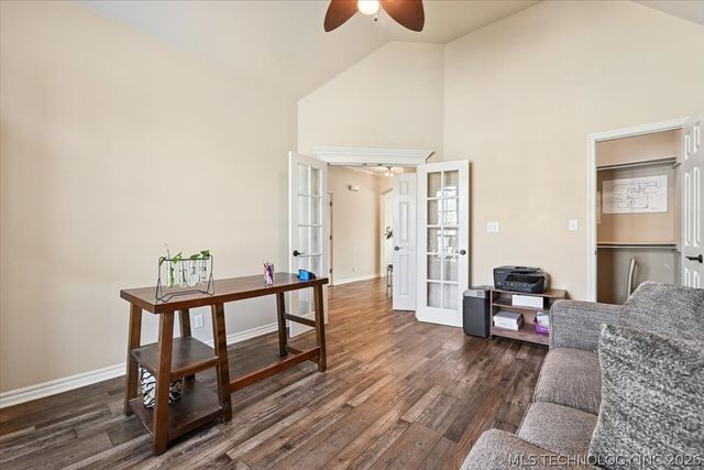 8245 S 100th Place E, Tulsa, OK 74133