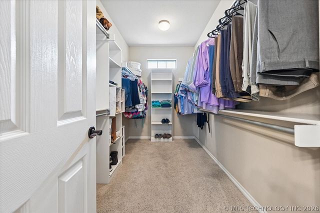 8245 S 100th Place E, Tulsa, OK 74133