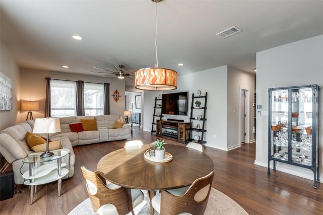 125 Syrah CT, Leander, TX 78641