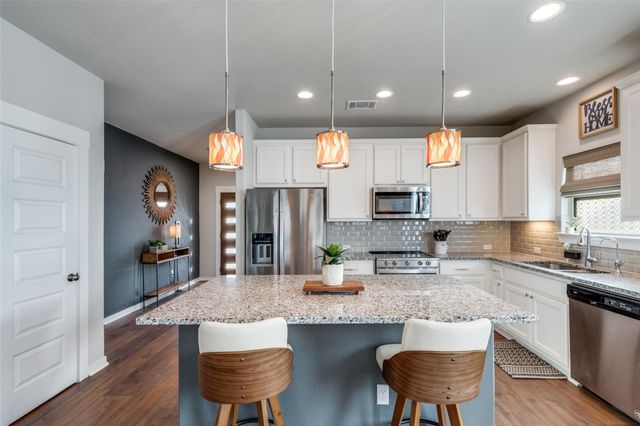 125 Syrah CT, Leander, TX 78641