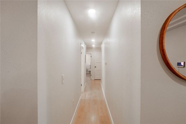 1419 S Curson Avenue A, Los Angeles, CA 90019