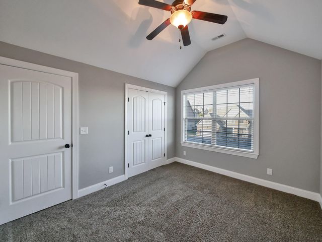 7954 Burgundy Circle 91, Chattanooga, TN 37421