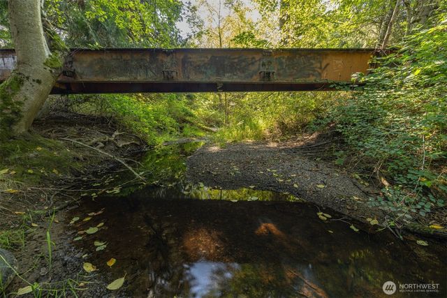 4269 Dewey Road, Bellingham, WA 98226