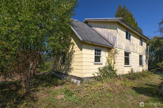 4269 Dewey Road, Bellingham, WA 98226