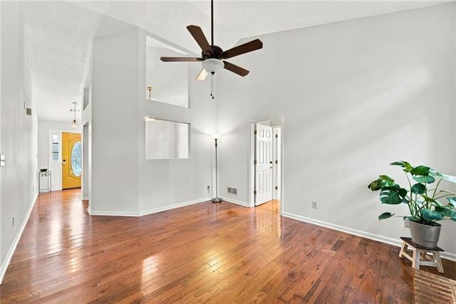 410 Rose Creek Place, Woodstock, GA 30189