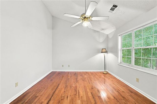 410 Rose Creek Place, Woodstock, GA 30189