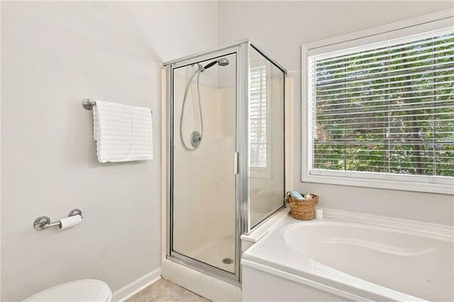 410 Rose Creek Place, Woodstock, GA 30189