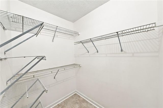 410 Rose Creek Place, Woodstock, GA 30189