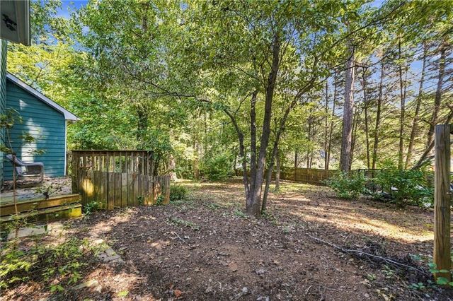 410 Rose Creek Place, Woodstock, GA 30189
