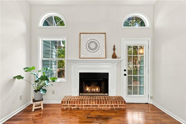410 Rose Creek Place, Woodstock, GA 30189