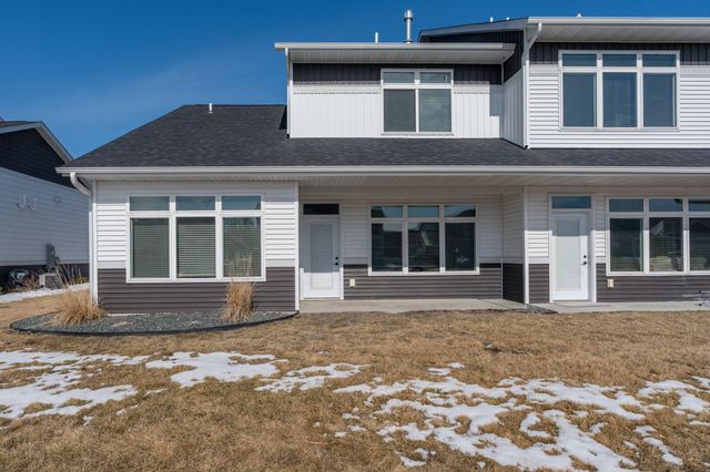 417 Prairie Rose Trail, Mankato, MN 56001