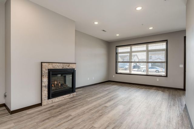 417 Prairie Rose Trail, Mankato, MN 56001