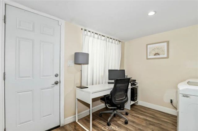 1602 Locust Avenue, Long Beach, CA 90813