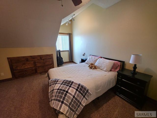 264 S 5000 W, Rexburg, ID 83440