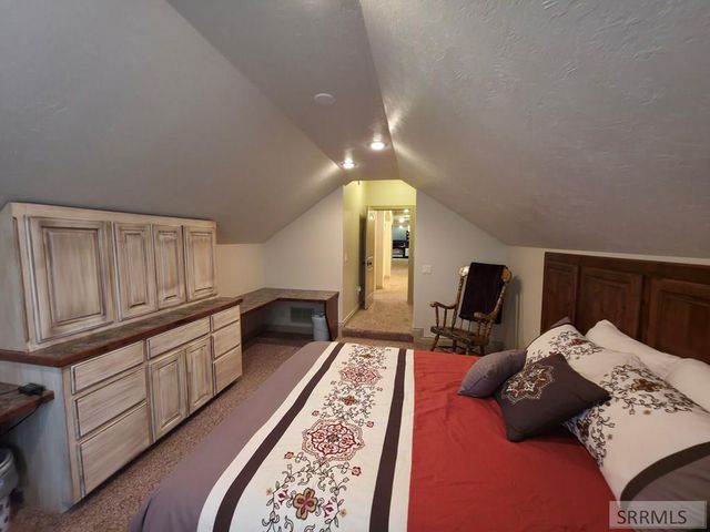 264 S 5000 W, Rexburg, ID 83440