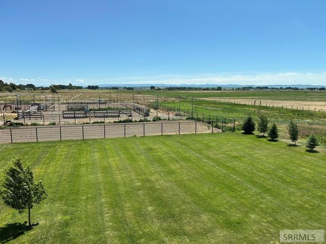 264 S 5000 W, Rexburg, ID 83440