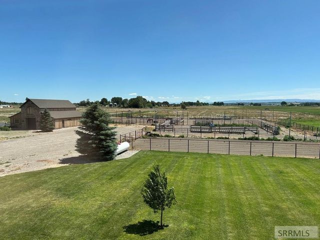 264 S 5000 W, Rexburg, ID 83440