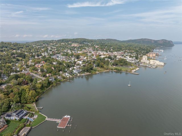 9 Voorhis, Nyack, NY 10960