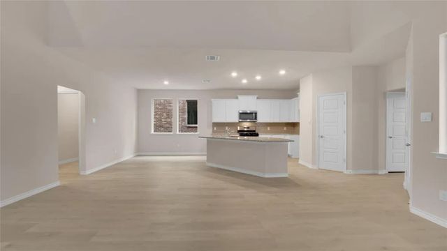 9204 Cessna Avenue, Mckinney, TX 75071