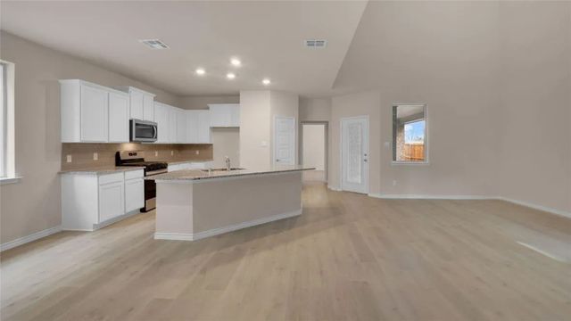 9204 Cessna Avenue, Mckinney, TX 75071
