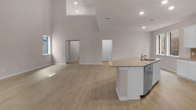9204 Cessna Avenue, Mckinney, TX 75071