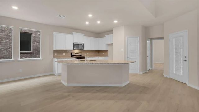 9204 Cessna Avenue, Mckinney, TX 75071