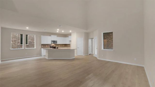 9204 Cessna Avenue, Mckinney, TX 75071