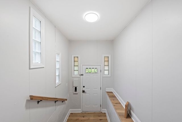 15711 Lowe Avenue, Harvey, IL 60426