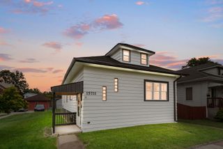 15711 Lowe Avenue, Harvey, IL 60426