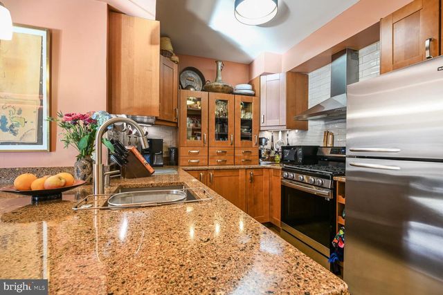 555 MASSACHUSETTS AVE NW #901, Washington, DC 20001