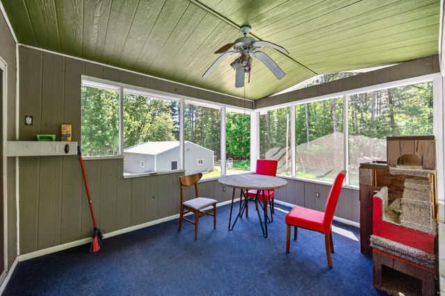 30400 Fox Street NW, Cambridge, MN 55008