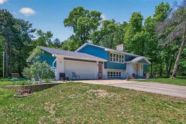 30400 Fox Street NW, Cambridge, MN 55008