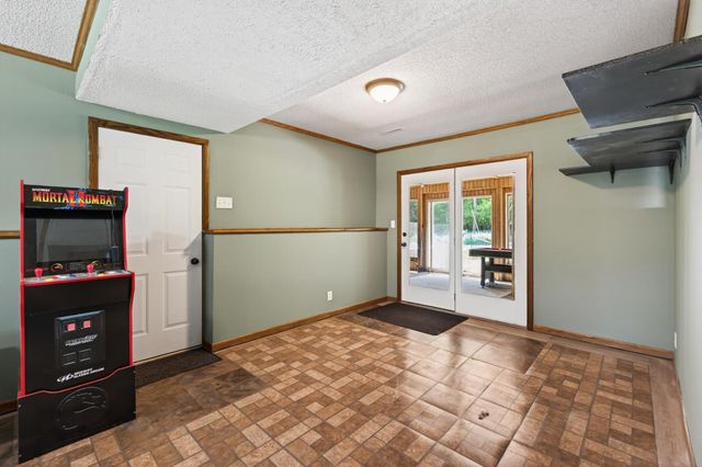 30400 Fox Street NW, Cambridge, MN 55008