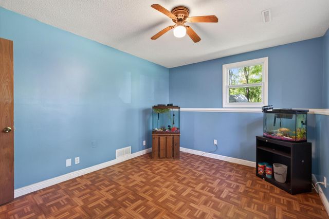 30400 Fox Street NW, Cambridge, MN 55008