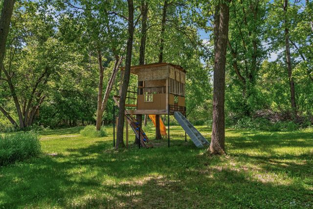 30400 Fox Street NW, Cambridge, MN 55008