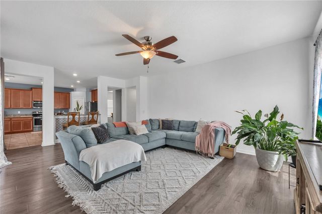 10921 RAINBOW PYRITE DRIVE, Wimauma, FL 33598