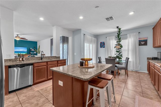 10921 RAINBOW PYRITE DRIVE, Wimauma, FL 33598