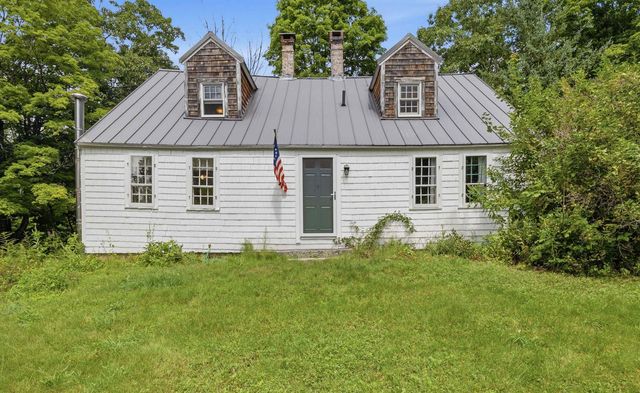 692 Belknap Mountain Road, Gilford, NH 03249