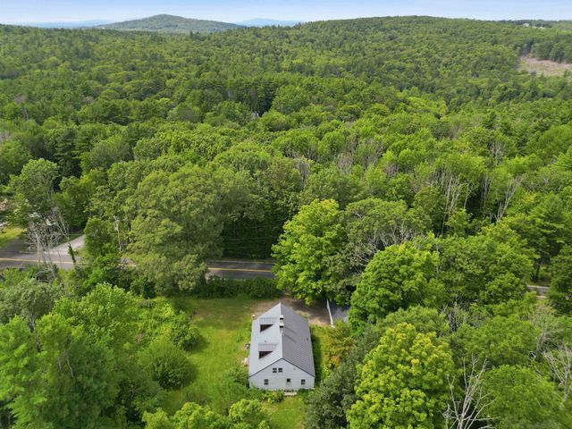 692 Belknap Mountain Road, Gilford, NH 03249