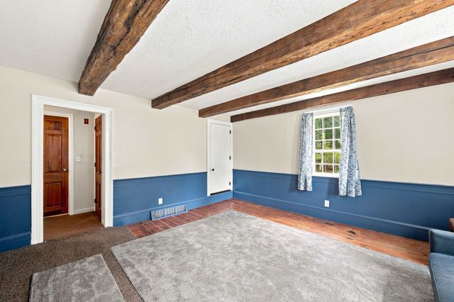 692 Belknap Mountain Road, Gilford, NH 03249