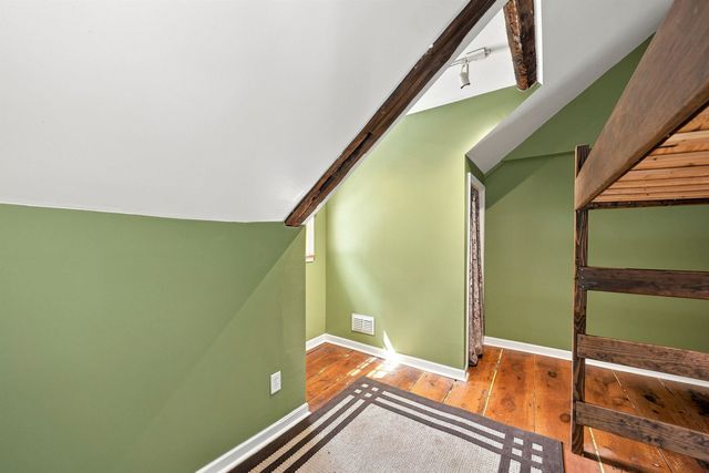 692 Belknap Mountain Road, Gilford, NH 03249