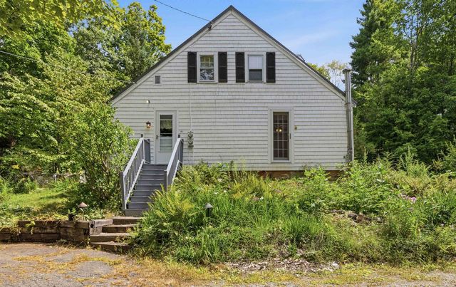 692 Belknap Mountain Road, Gilford, NH 03249