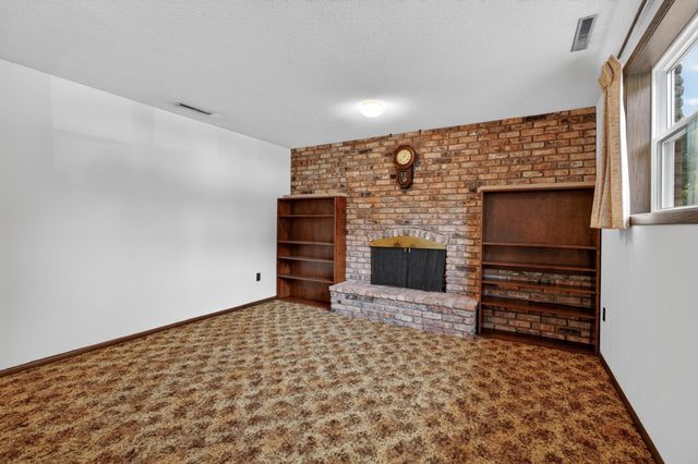 2332 4th Avenue NW, Rochester, MN 55901