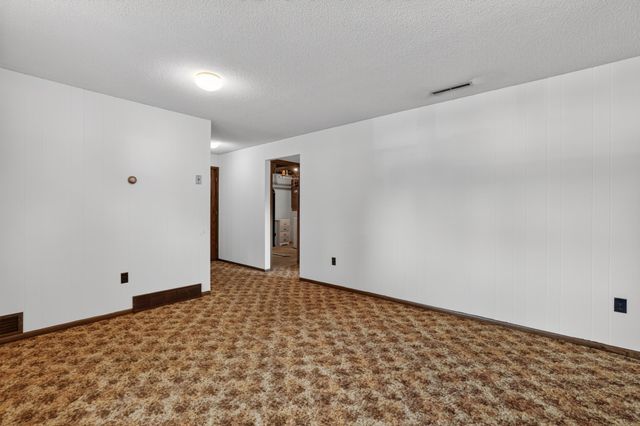 2332 4th Avenue NW, Rochester, MN 55901