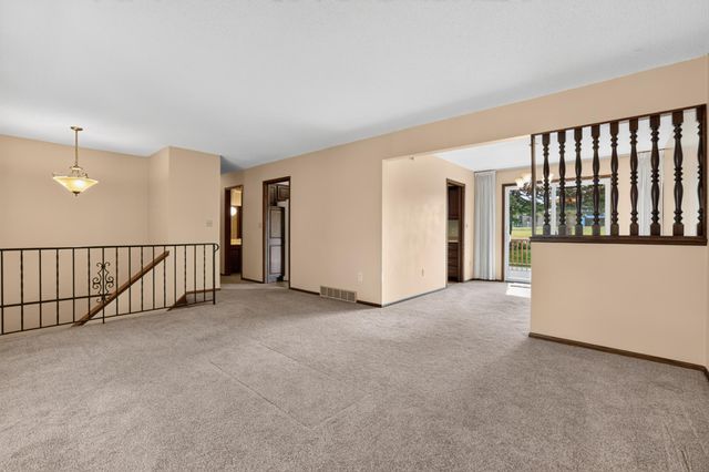2332 4th Avenue NW, Rochester, MN 55901
