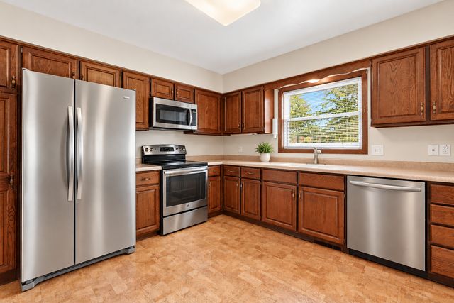 2332 4th Avenue NW, Rochester, MN 55901