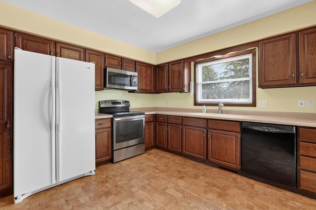 2332 4th Avenue NW, Rochester, MN 55901